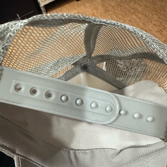 Beer Trucker Hats. Budweiser and Hamms - Picture 5 of 6